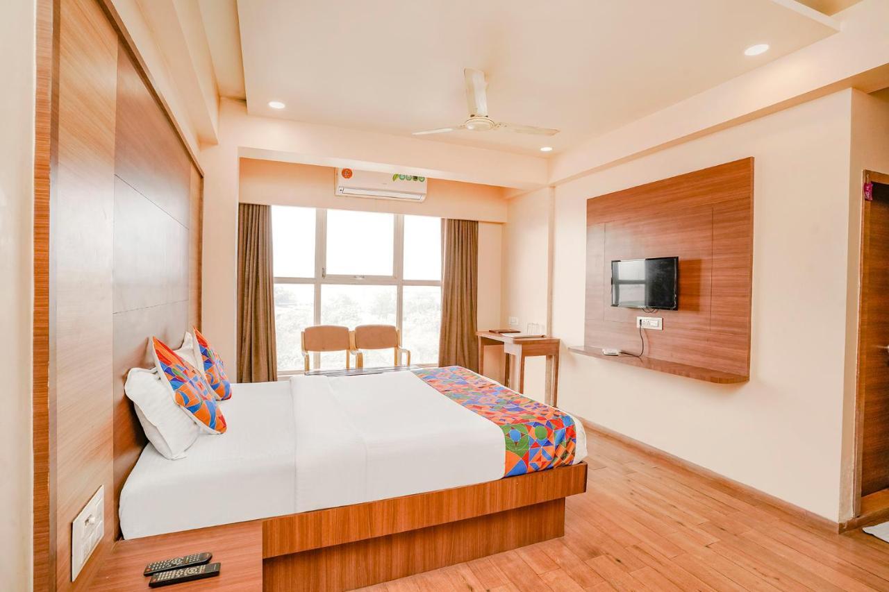Hotel Mahadev Residency - Dapode, Bhiwandi Zewnętrze zdjęcie