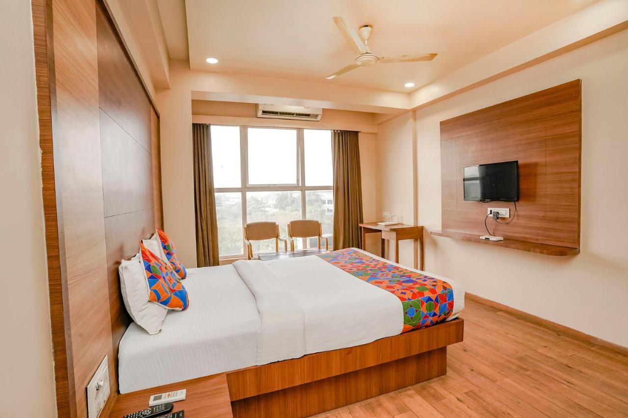 Hotel Mahadev Residency - Dapode, Bhiwandi Zewnętrze zdjęcie